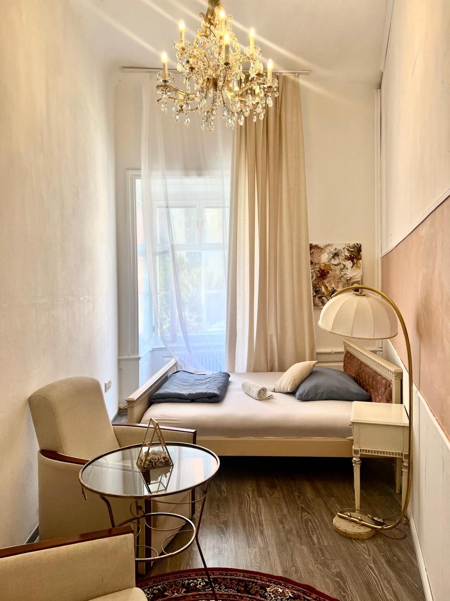 Csaky Palace Bratislava 1 Appartement Buitenkant foto