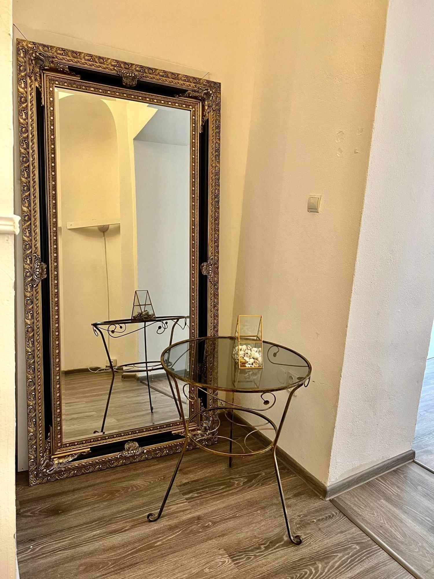 Csaky Palace Bratislava 1 Appartement Buitenkant foto